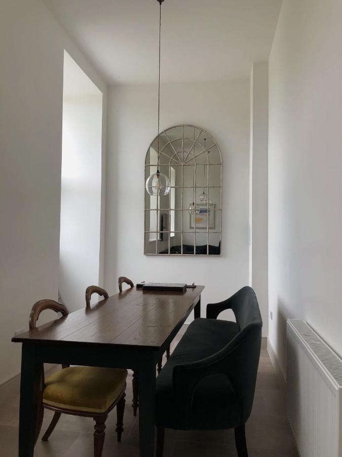 Inverness Great Glen Town House, 5 Minute Drive From Town Centre ภายนอก รูปภาพ