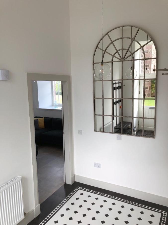 Inverness Great Glen Town House, 5 Minute Drive From Town Centre ภายนอก รูปภาพ
