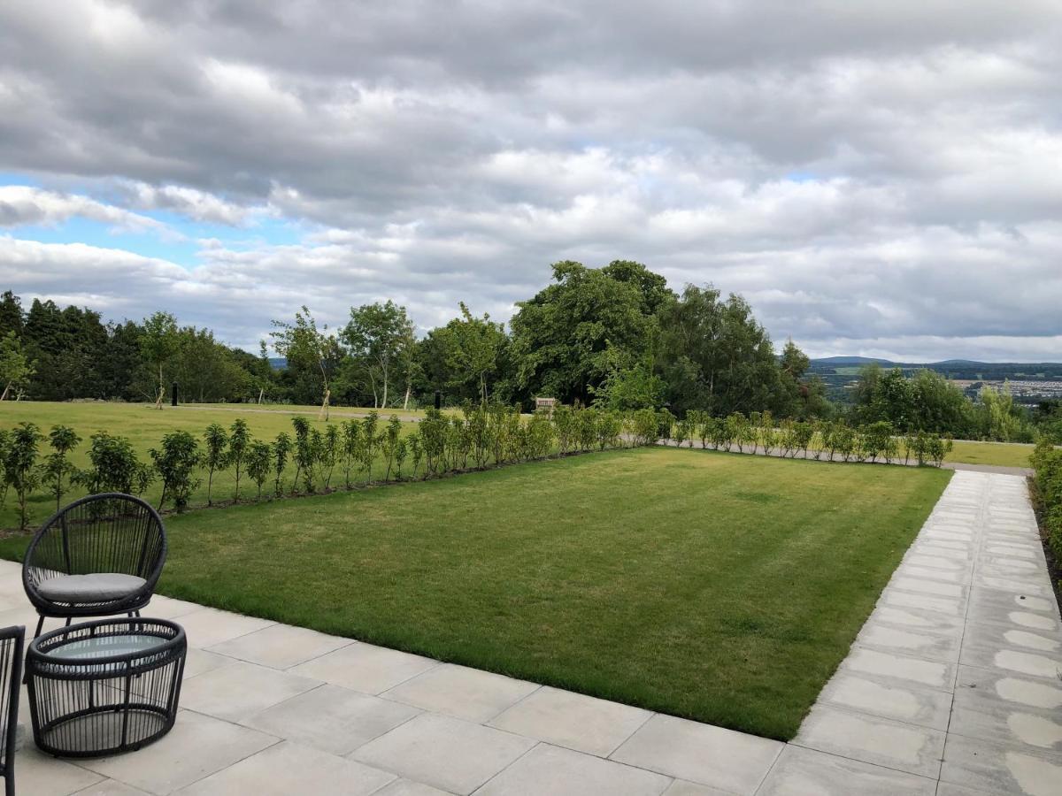 Inverness Great Glen Town House, 5 Minute Drive From Town Centre ภายนอก รูปภาพ