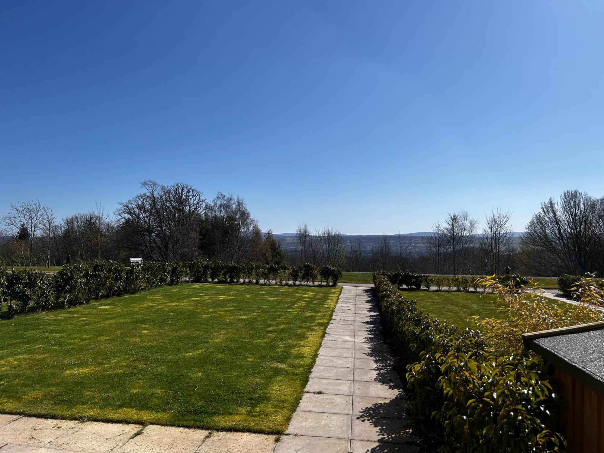 Inverness Great Glen Town House, 5 Minute Drive From Town Centre ภายนอก รูปภาพ